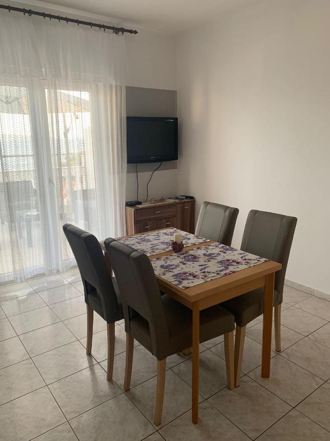Apartment Jure Trogir Exterior photo