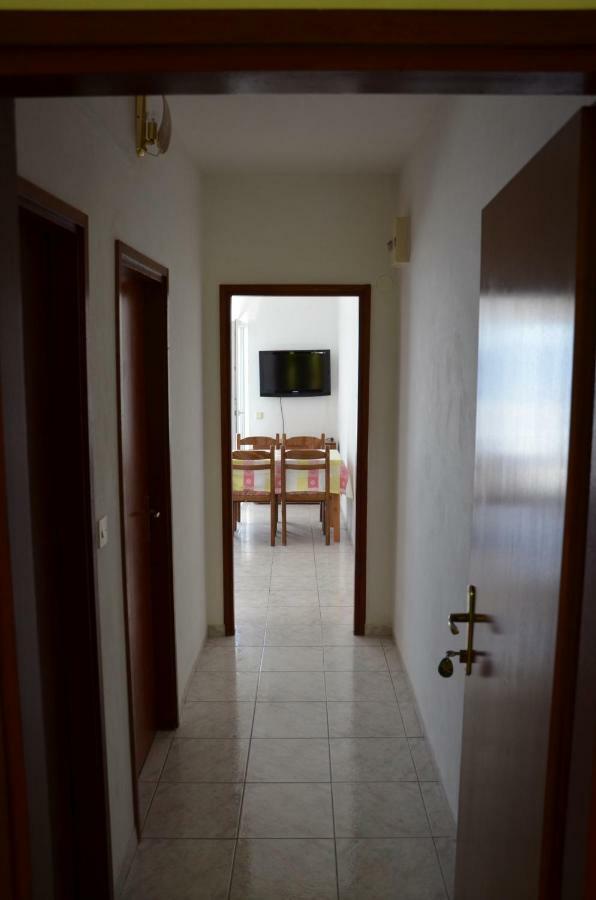 Apartment Jure Trogir Exterior photo
